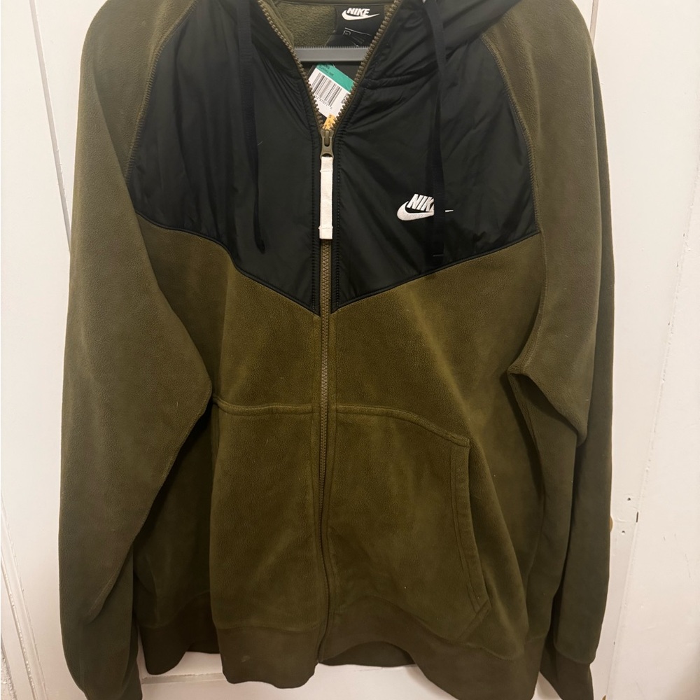Nike Men's Olive and Black Jacket